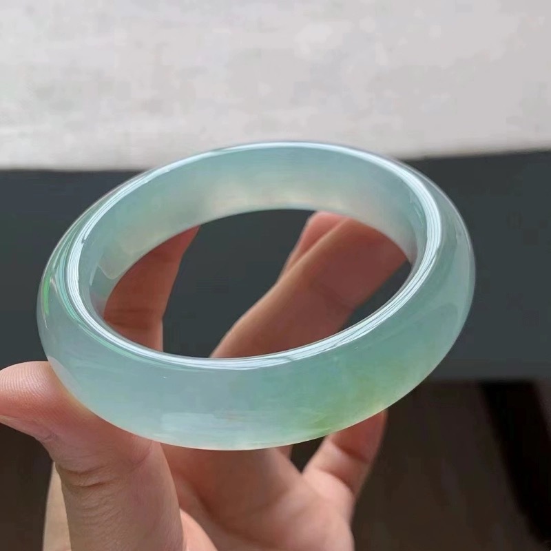 Light ice jade for girls, Burm - огляд і ціна Lighting